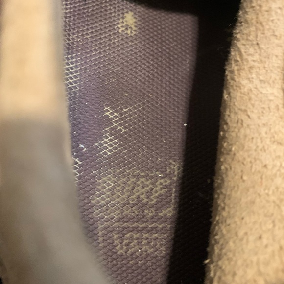 Vans Women's Suede Moccasins in Tan - Size 7 - Picture 4 of 9